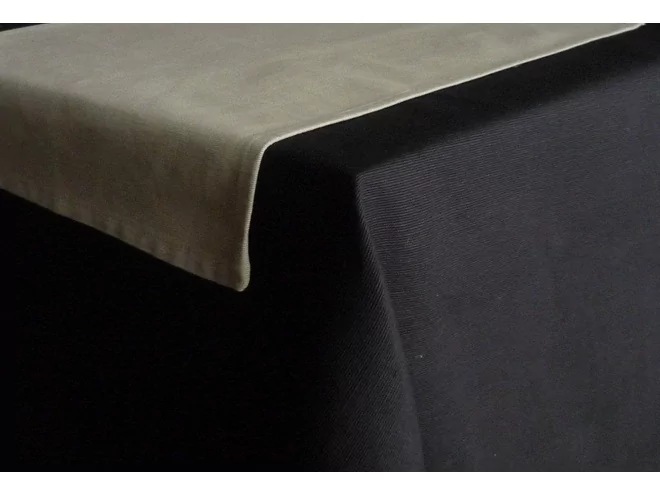 Papillon tafelloper katoen 150x50cm beige licht greve